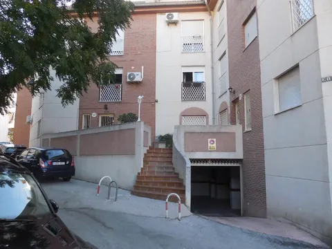 Flat 71 m² in Cenes de la Vega