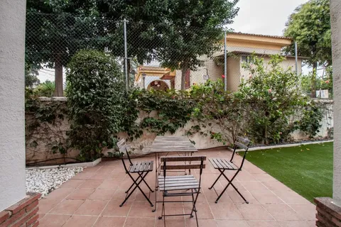 Casa de 137 m² a Palomares del Río