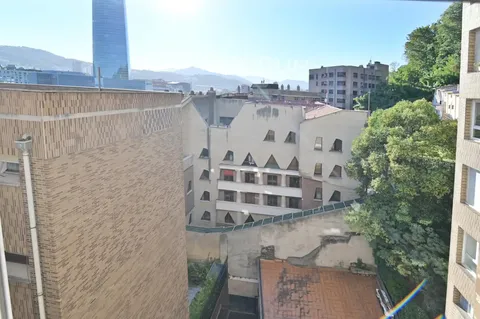 Pis de 81 m² a Bilbao