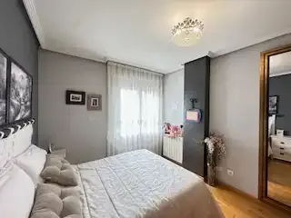 Pis de 75 m² a Lleó