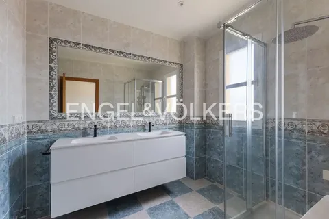 Casa de 250 m² a Riba-roja de Túria