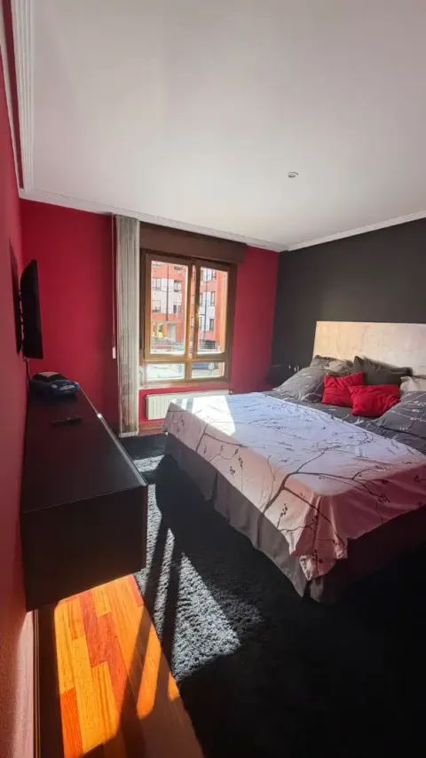 Pis de 79 m² a Oviedo