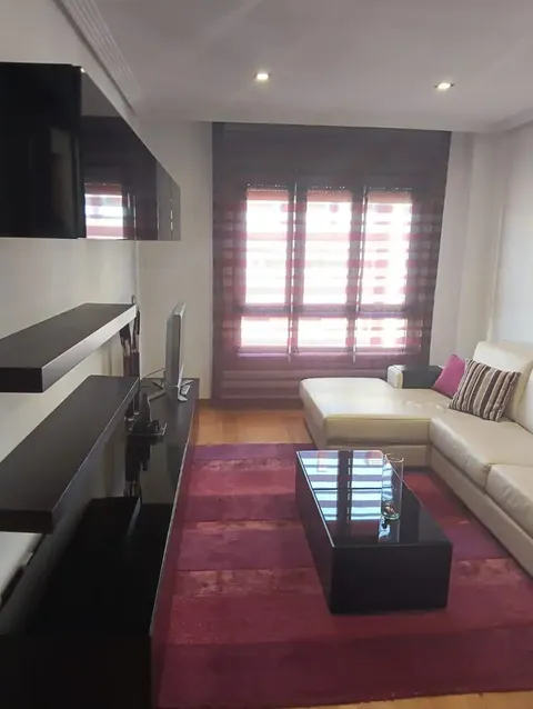 Pis de 70 m² a Oviedo