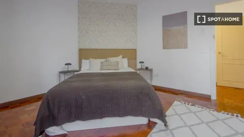 Room for rent, Madrid