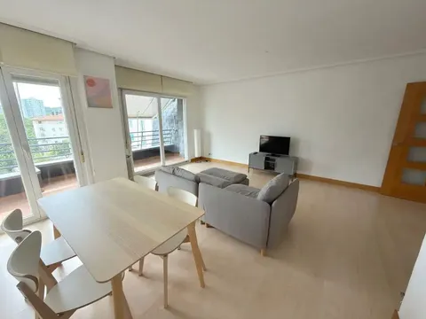 Appartamento 93 m² a Donostia / San Sebastián