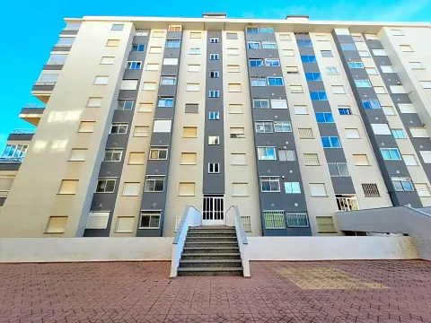 Piso de 75 m² en Miramar