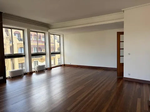 Appartamento 178 m² a Bilbao