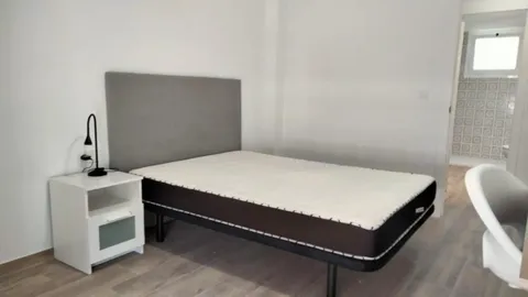 Habitació de lloguer, Elx