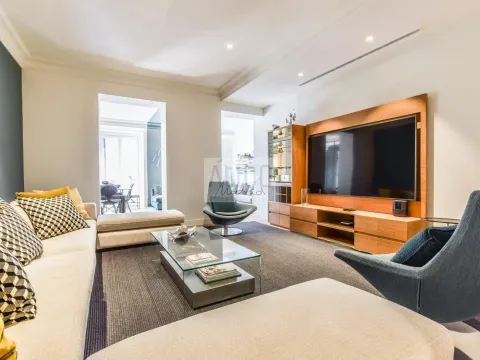Wohnung 220 m² in Madrid