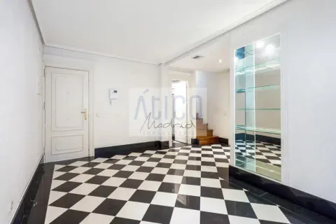 Квартира 180 м² в Мадриде