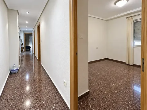 Pis de 119 m² a València
