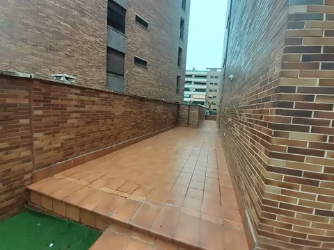 Pis de 90 m² a Còrdova