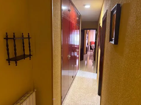 Flat 110 m² in Granada