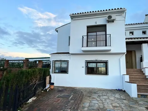 Haus 130 m² in Alhaurín el Grande