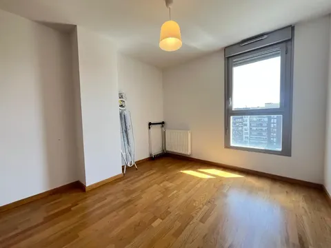Appartamento 102 m² a Pamplona