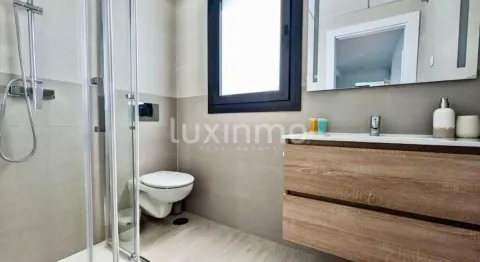 Haus 250 m² in Finestrat