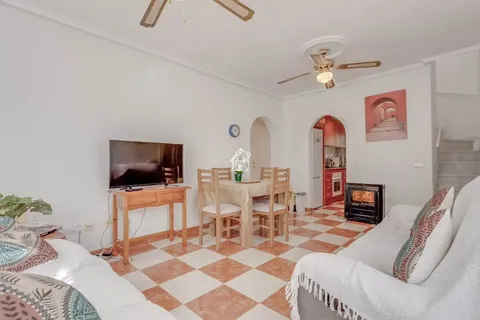 Casa de 88 m² a Rojals