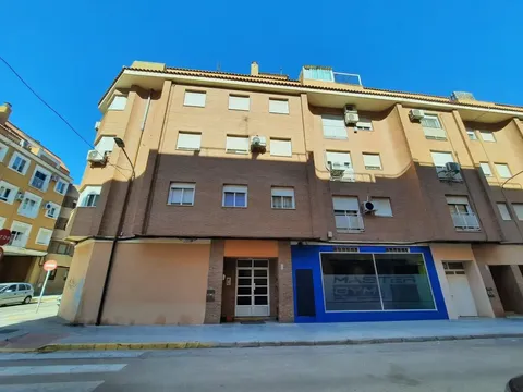 Pis de 95 m² a Almansa