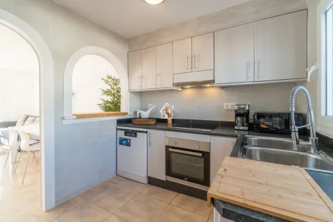Casa de 170 m² a Oriola