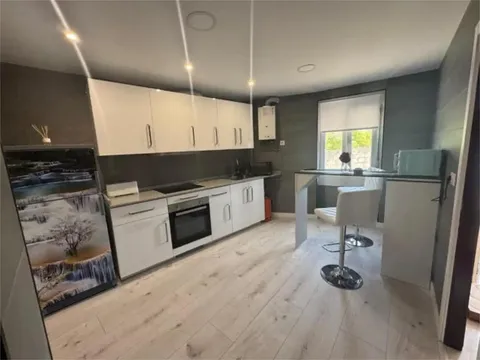 Casa 130 m² a Cee