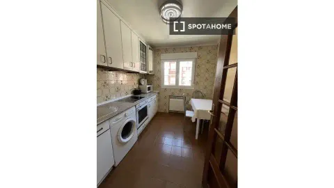 Quarto para alugar, Pamplona / Iruña