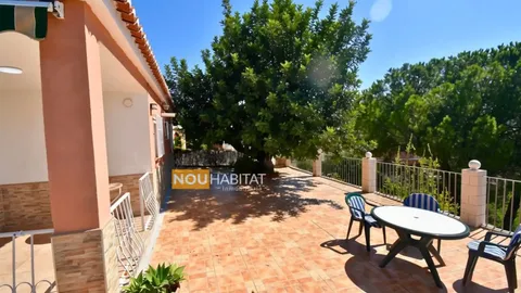 Haus 61 m² in Montroi / Montroy