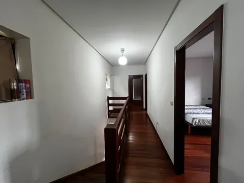 Casa de 180 m² a San Cibrao das Viñas