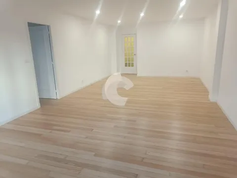 Pis de 90 m² a Ourense