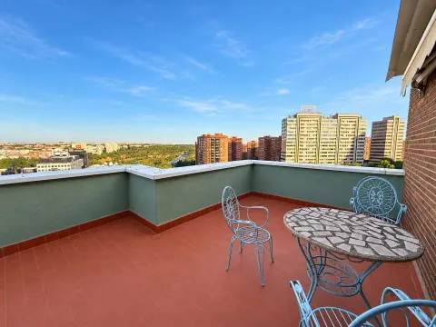 Appartement 88 m² à Madrid