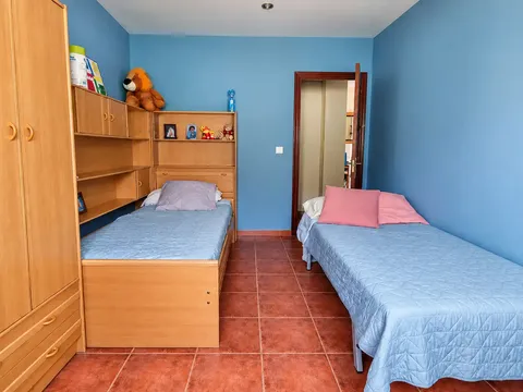 Casa de lloguer, Hazas de Cesto