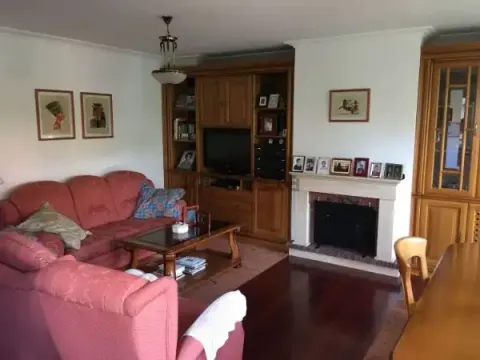 Casa de 325 m² a Santiago de Compostel·la