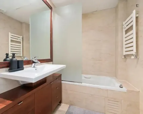 Habitació de lloguer, Madrid