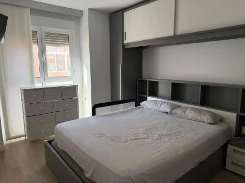 Pis de 80 m² a Los Montesinos
