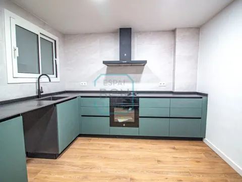 Wohnung 169 m² in Barcelona