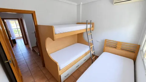 Casa de 90 m² a Oriola