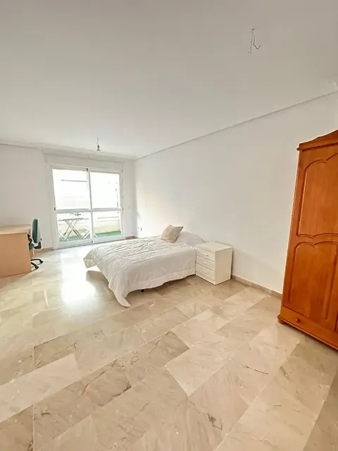 Кімната 100 м², Córdoba