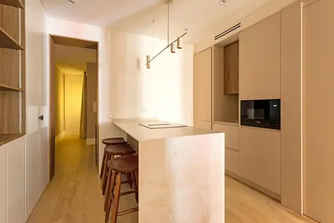 Wohnung 106 m² in Madrid