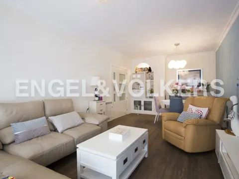 Квартира 110 м² в Montcada / Moncada