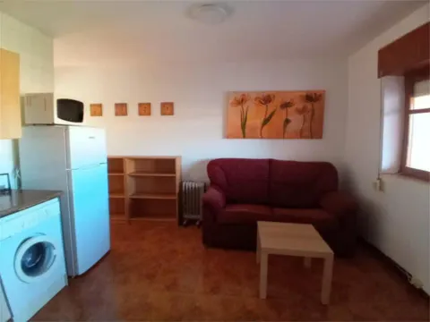 Pis de 42 m² a La Bañeza (2/6)
