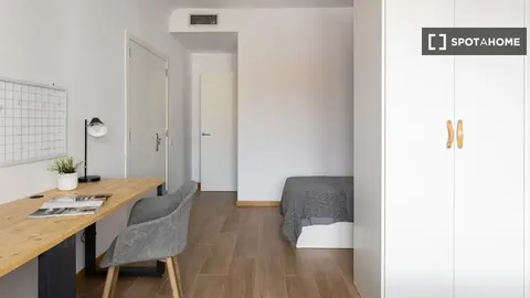 Room for rent, Barcelona