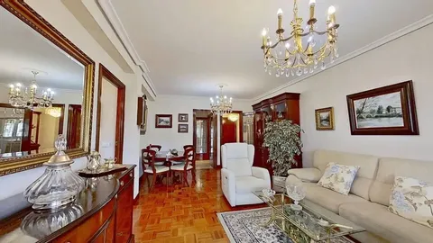 Pis de 125 m² a Pamplona