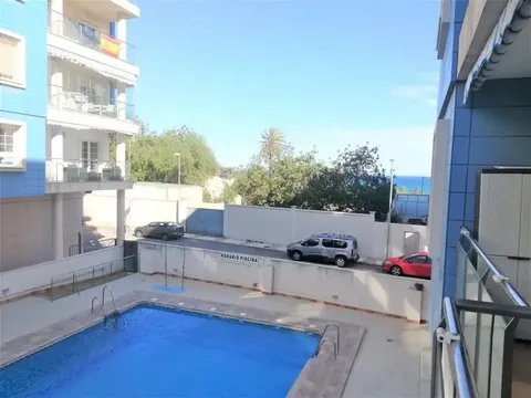 Piso de 85 m² en Roquetas de Mar