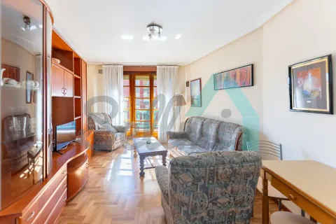 Appartement 45 m² à Oviède (2/34)
