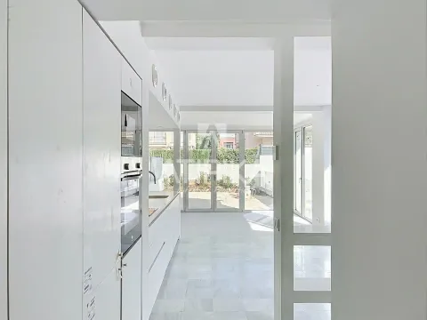 Будинок 200 м² у Барселоні