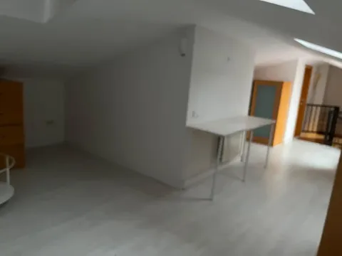 Appartamento 85 m² a Sant Cugat del Vallès