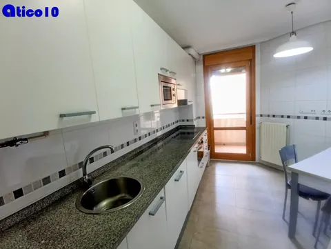Wohnung 92 m² in Oviedo