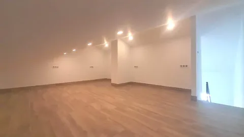Casa de 95 m² a Còrdova
