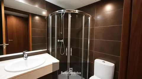Pis de 90 m² a Còrdova