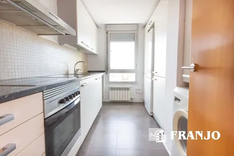 Pis de 111 m² a Barberà del Vallès