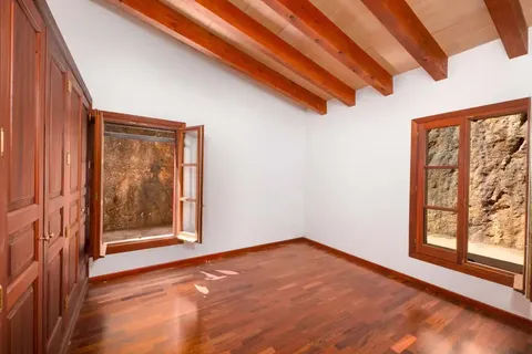 Casa de 450 m² a Esporles